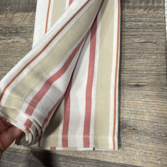 - 2 pack (5 towels) towels - Picture 9 of 12